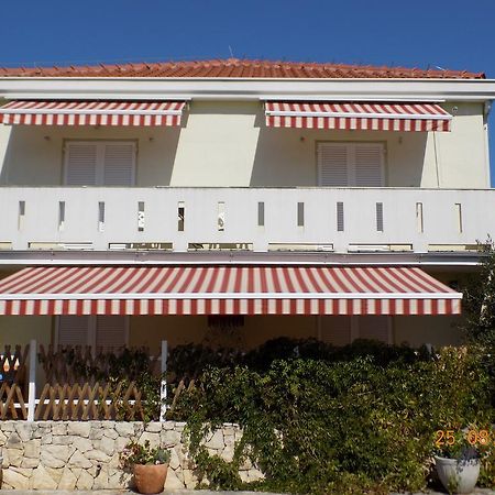Apartments Casa Nostra ビオグラード・ナ・モル エクステリア 写真