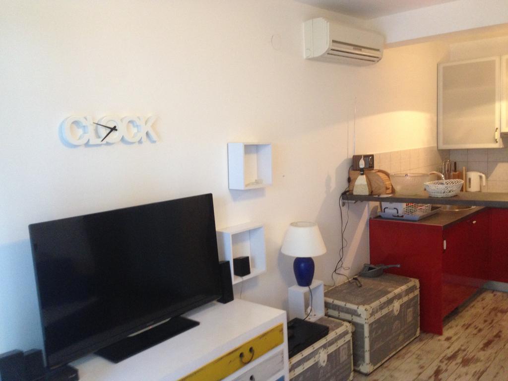 Apartments Casa Nostra ビオグラード・ナ・モル エクステリア 写真