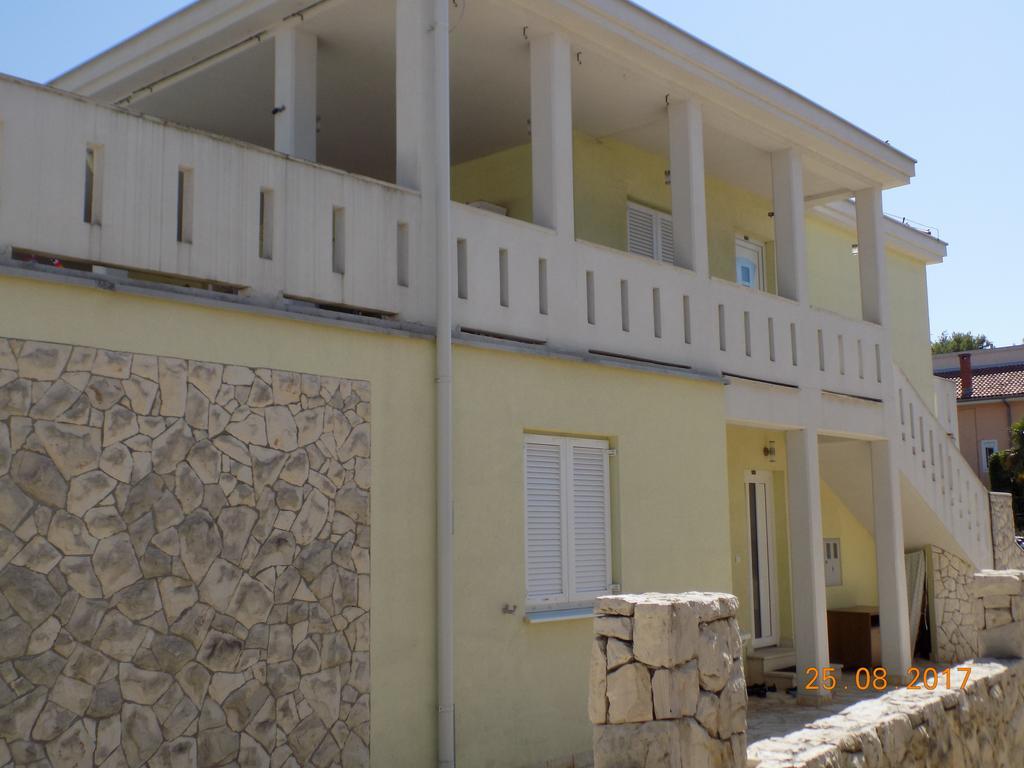 Apartments Casa Nostra ビオグラード・ナ・モル エクステリア 写真
