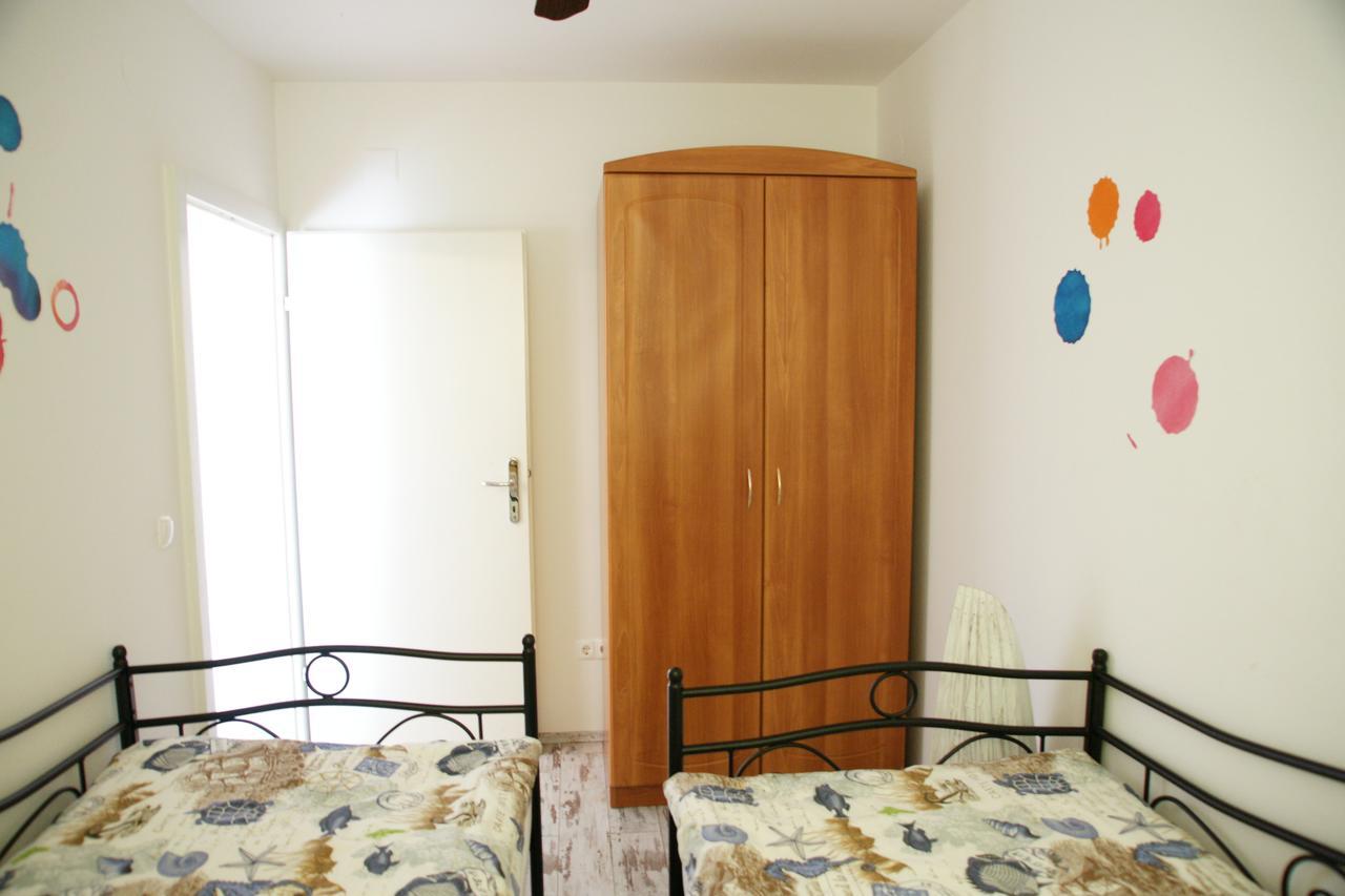 Apartments Casa Nostra ビオグラード・ナ・モル エクステリア 写真